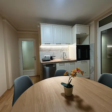 Apartment Royal *